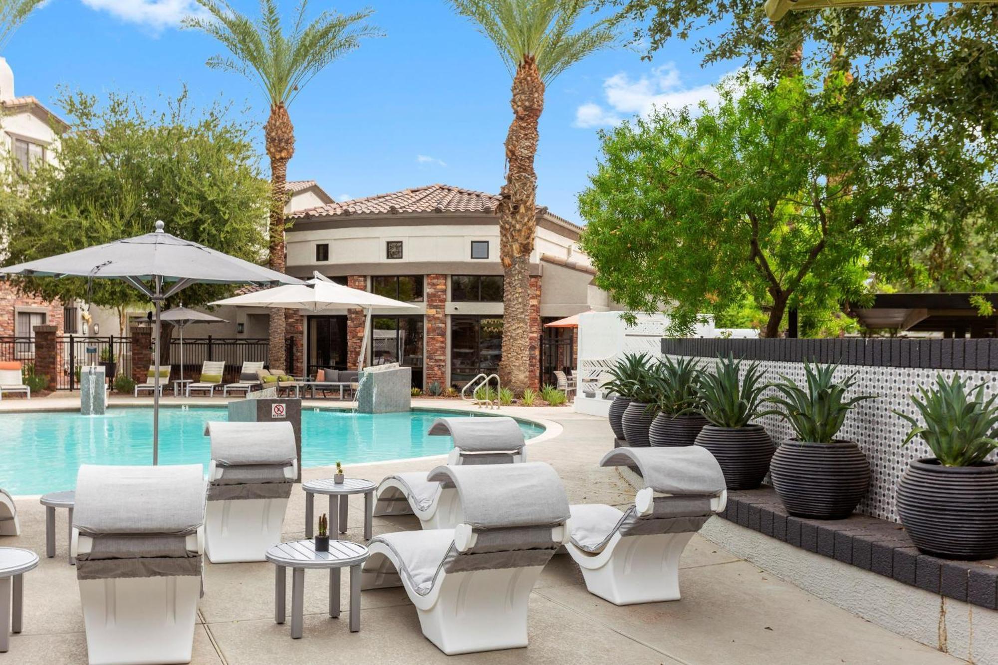 Cozysuites Glendale By The Stadium W Pool! 11 Экстерьер фото